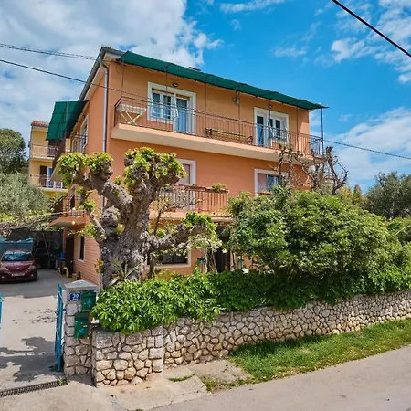 Giuseppe Apartmán *