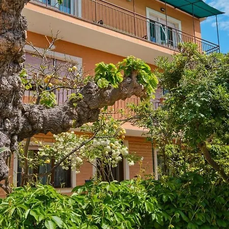 Apartment Giuseppe- Terrace Mali Losinj