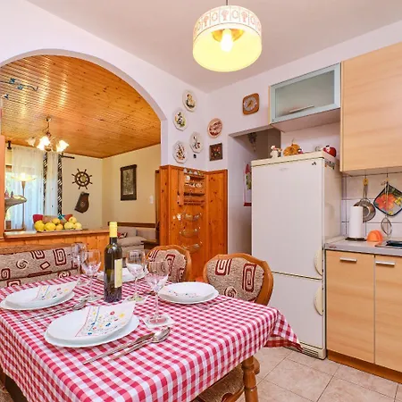Giuseppe- Terrace Apartment